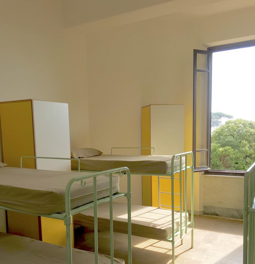 Ostello Apuano Marina Di Carrara Exterior foto